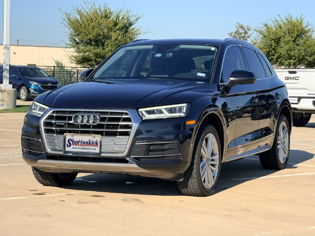 Used 2018 Audi Q5 2.0T Premium Plus w/ Premium Plus Package AWD/4WD image 2