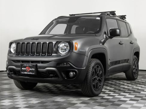Used 2018 Jeep Renegade Sport w/ Power & Air Group image 2