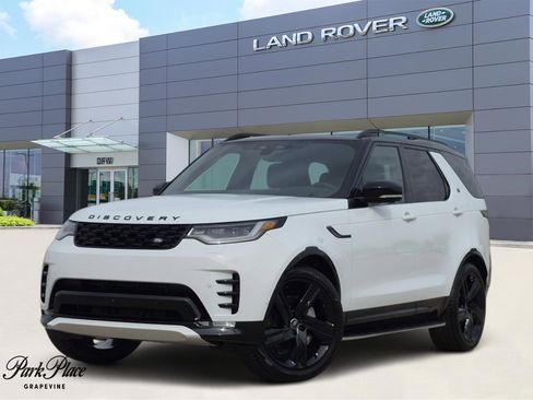 New 2026 Land Rover Discovery Dynamic SE image 1