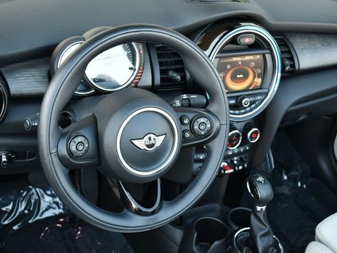 Used 2017 MINI Cooper S FWD image 12