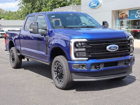 New 2026 Ford F350 Platinum w/ FX4 Off-Road Package AWD/4WD image 2
