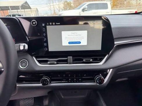 New 2026 Chevrolet Equinox LT w/ Midnight Edition image 22