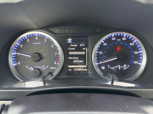 Used 2018 Toyota Highlander Plus image 13