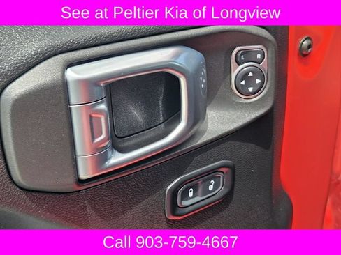 Used 2021 Jeep Gladiator Sport AWD/4WD image 16