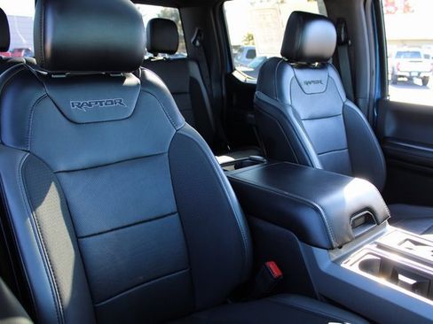 Used 2019 Ford F150 Raptor w/ Equipment Group 802A Luxury image 20