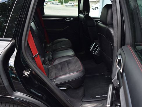 Used 2017 Porsche Cayenne GTS AWD/4WD image 67