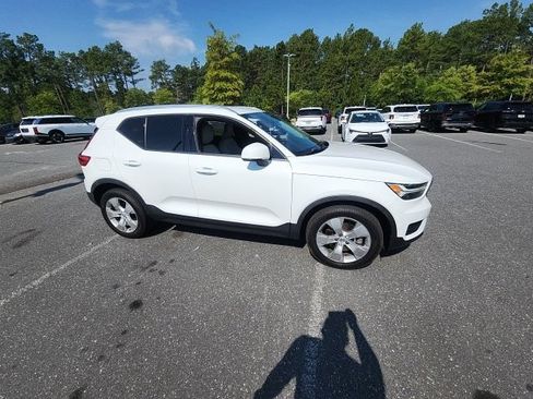 Used 2019 Volvo XC40 T5 Momentum AWD/4WD image 15