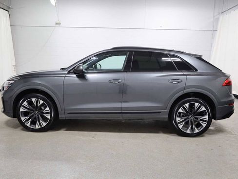 Used 2025 Audi Q8 Premium Plus w/ Premium Plus Package image 2