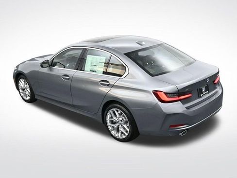 New 2026 BMW 330i xDrive Sedan w/ Premium Package AWD/4WD image 23