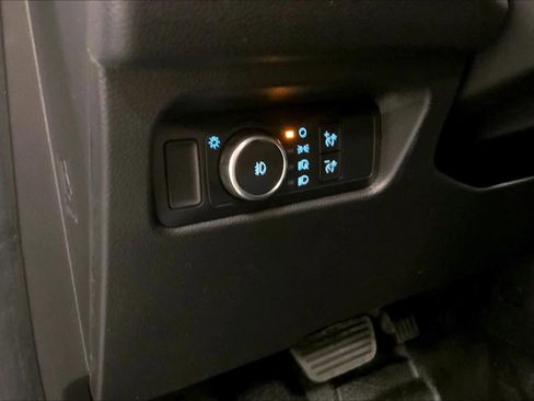 New 2025 Ford Ranger XL image 18