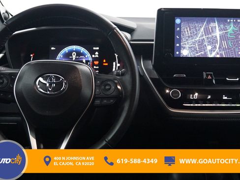 Used 2024 Toyota Corolla XSE FWD image 5