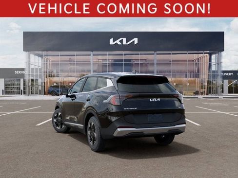 New 2026 Kia Sportage LX image 4