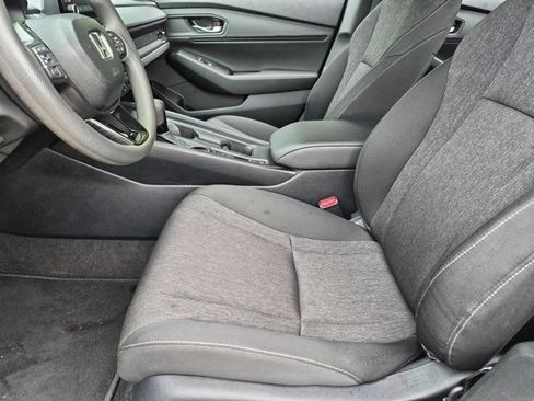 Used 2025 Honda Accord SE image 24