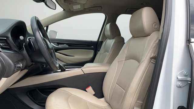 Used 2018 Buick Enclave Essence FWD image 20