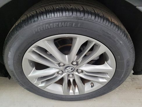 Used 2017 Toyota Camry SE image 31