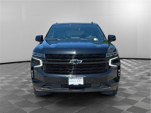 Used 2024 Chevrolet Suburban RST w/ Luxury Package RWD image 8