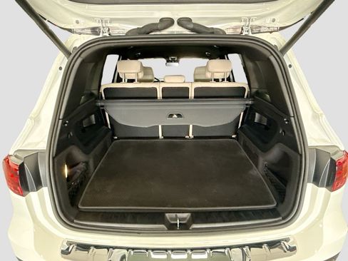 Certified 2025 Mercedes-Benz GLB 250 image 27