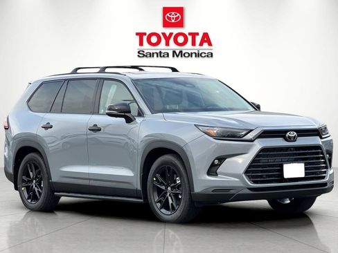 New 2026 Toyota Grand Highlander AWD Hybrid image 1