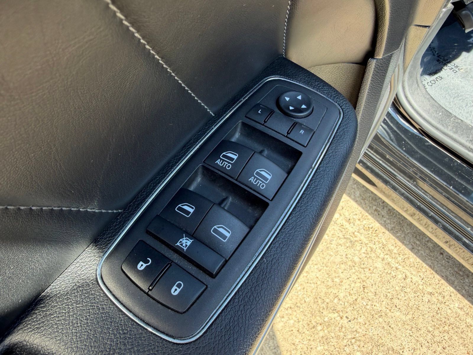 Used 2023 Dodge Charger Scat Pack RWD image 30