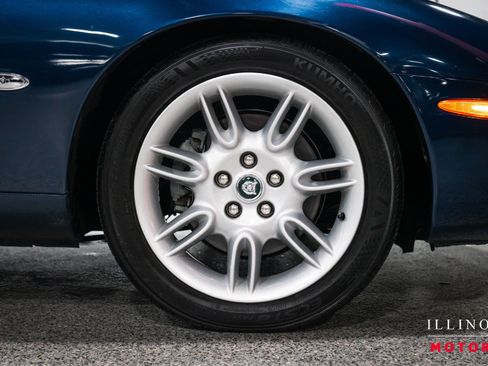 Used 2002 Jaguar XK8 Convertible RWD image 12
