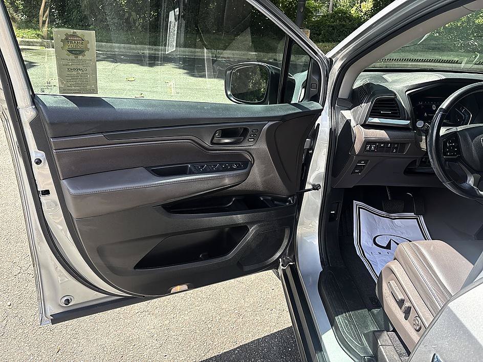 Used 2019 Honda Odyssey EX-L image 9