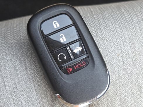 Certified 2023 Honda Accord EX image 34