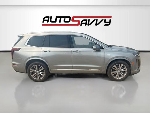 Used 2025 Cadillac XT6 Premium Luxury w/ LPO, Floor Liner Package AWD/4WD image 8