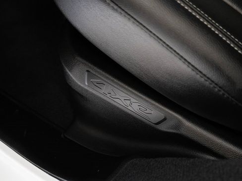 Used 2022 Jeep Wrangler Unlimited Sahara w/ Cold Weather Group image 21