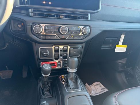New 2026 Jeep Gladiator Rubicon image 11