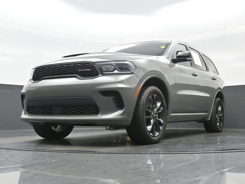 Used 2024 Dodge Durango GT image 25