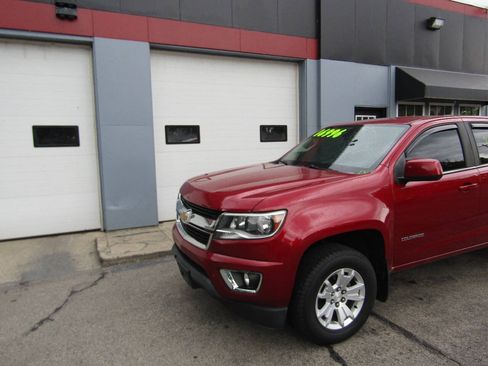 Used 2017 Chevrolet Colorado LT w/ LT Convenience Package RWD image 5