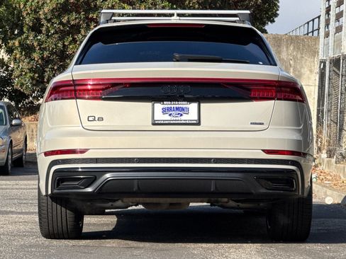 Used 2021 Audi Q8 Premium Plus AWD/4WD image 6
