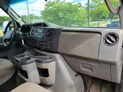 Used 2012 Ford E-350 and Econoline 350 Super Duty w/ PWR Locks & Windows Group RWD image 6