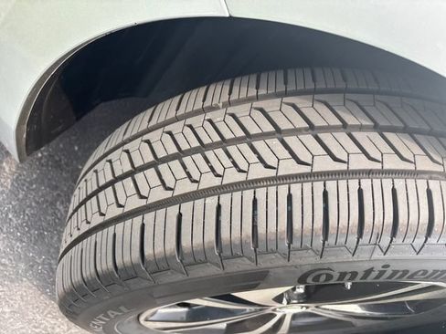 Used 2022 Nissan Sentra SV FWD image 28