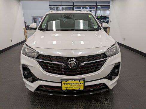 Used 2023 Buick Encore GX Select w/ Sport Touring Package image 2