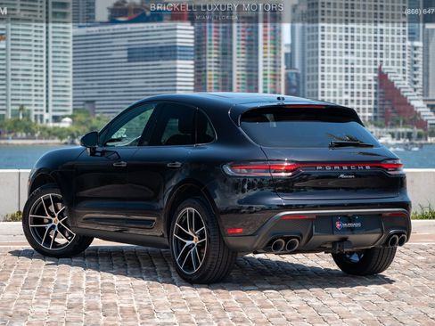 Used 2024 Porsche Macan image 4