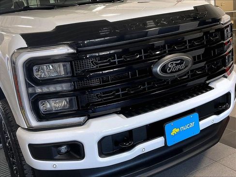 Used 2023 Ford F350 Lariat w/ Lariat Ultimate Package AWD/4WD image 32