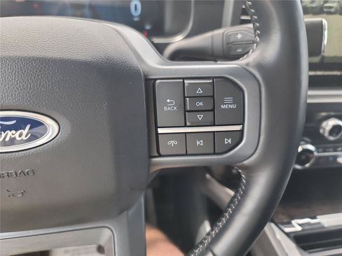 Used 2023 Ford F250 Lariat w/ Chrome Package AWD/4WD image 23