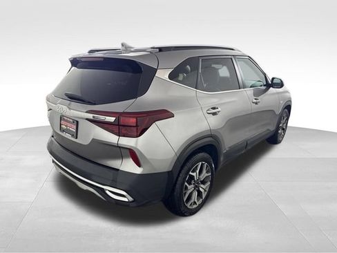 Used 2022 Kia Seltos EX AWD/4WD image 8