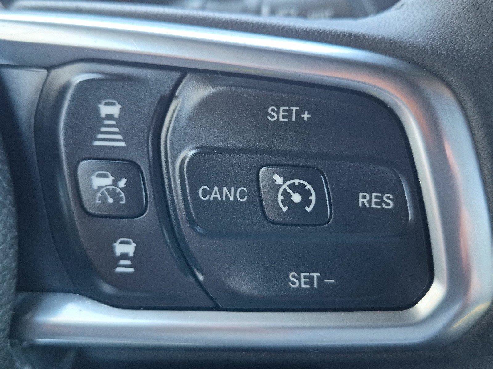 Certified 2026 Jeep Wrangler Unlimited Sahara AWD/4WD image 20