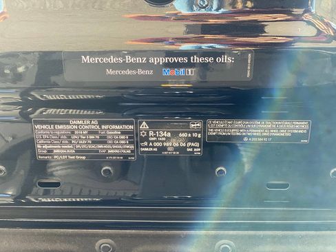 Used 2018 Mercedes-Benz S 63 AMG S 4MATIC Sedan image 31