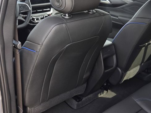 New 2026 Buick Envista Sport Touring w/ Convenience I Package FWD image 21
