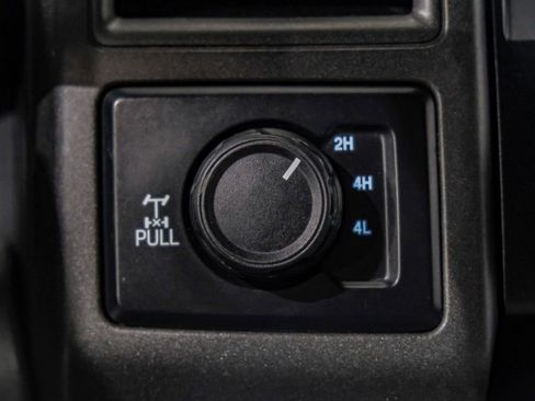 Used 2022 Ford F250 XL w/ STX Appearance Package image 28