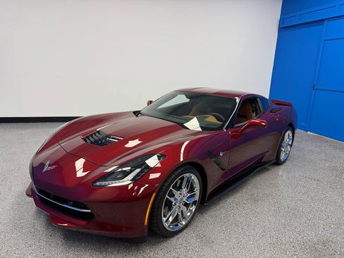 Used 2017 Chevrolet Corvette Stingray Coupe RWD image 25