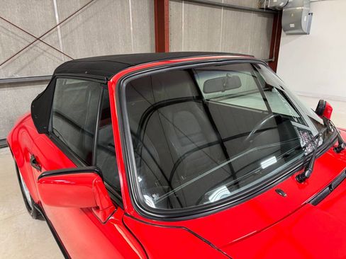 Used 1987 Porsche 911 Carrera RWD image 28