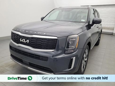 Used 2022 Kia Telluride S FWD image 1