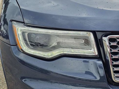 Certified 2020 Jeep Grand Cherokee Overland AWD/4WD image 4