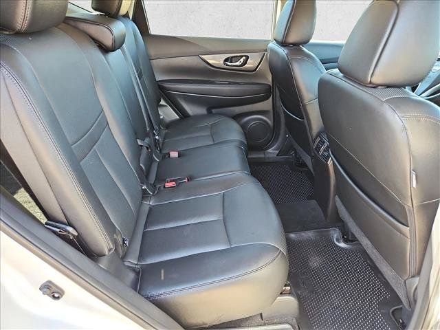 Used 2016 Nissan Rogue SL w/ SL Premium Package AWD/4WD image 21