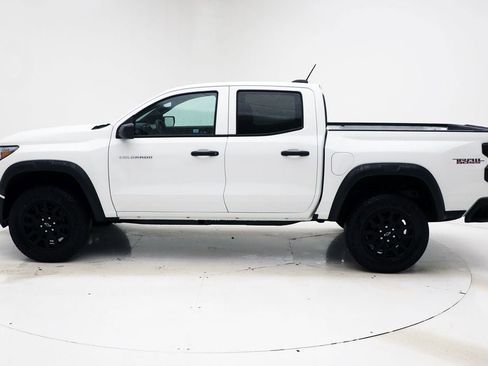 Used 2023 Chevrolet Colorado Trail Boss image 5