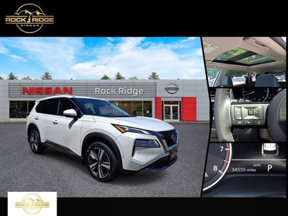 Certified 2022 Nissan Rogue SL w/ SL Premium Package